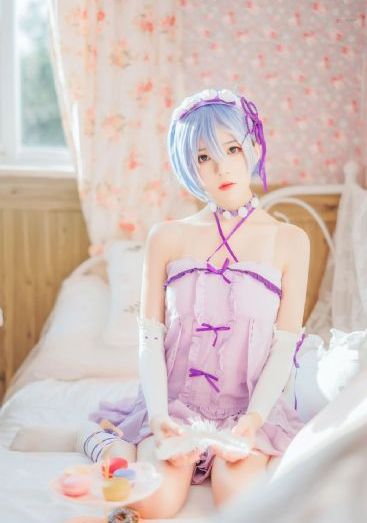 小姨子完整版_超清在线观看