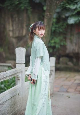巧克力工厂电影完整版_720HD高清在线观看